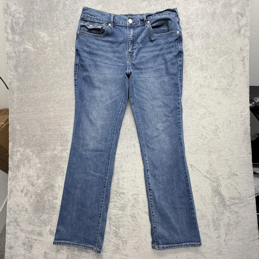 True Religion Billy Relaxed Bootcut Jeans Mens Measured 36x33 Blue Medium Wash